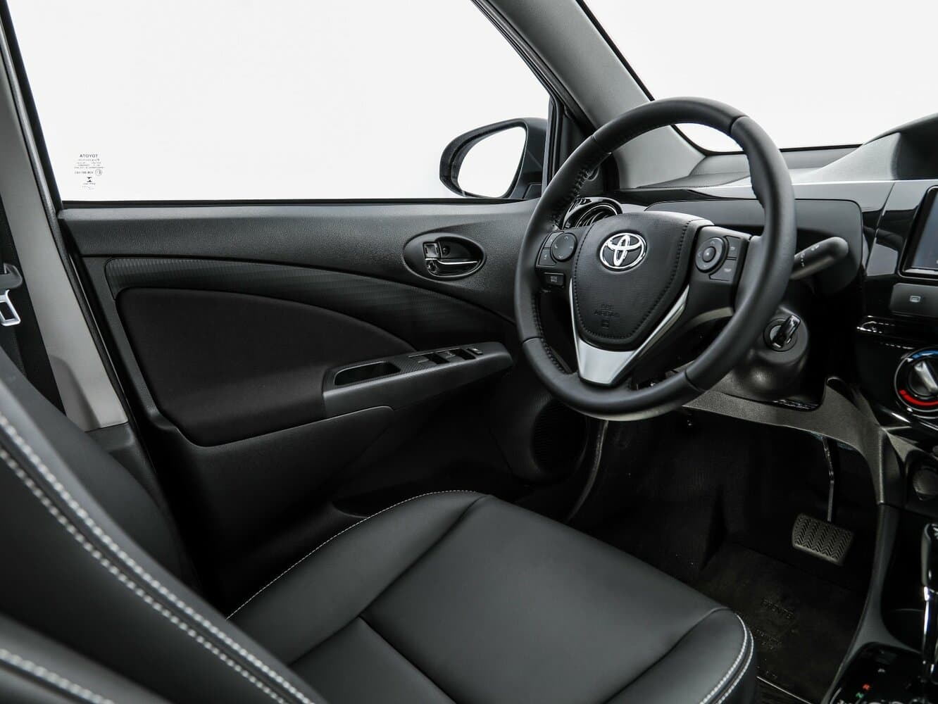 Toyota Etios I Рестайлинг Хэтчбек 5 дв., фото 6