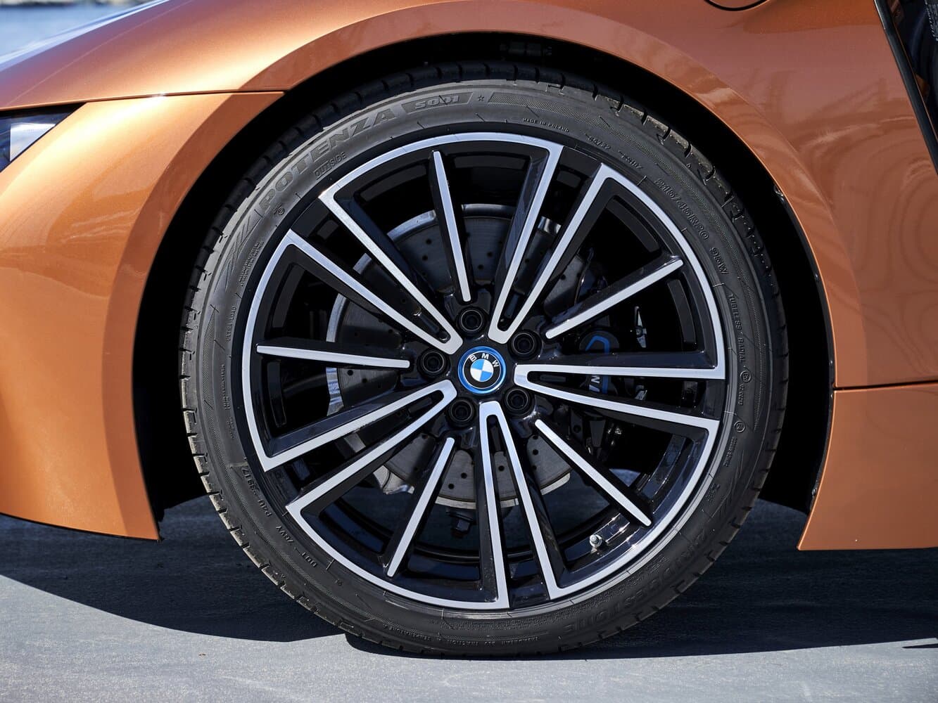 BMW i8 I Рестайлинг Родстер Roadster, фото 15