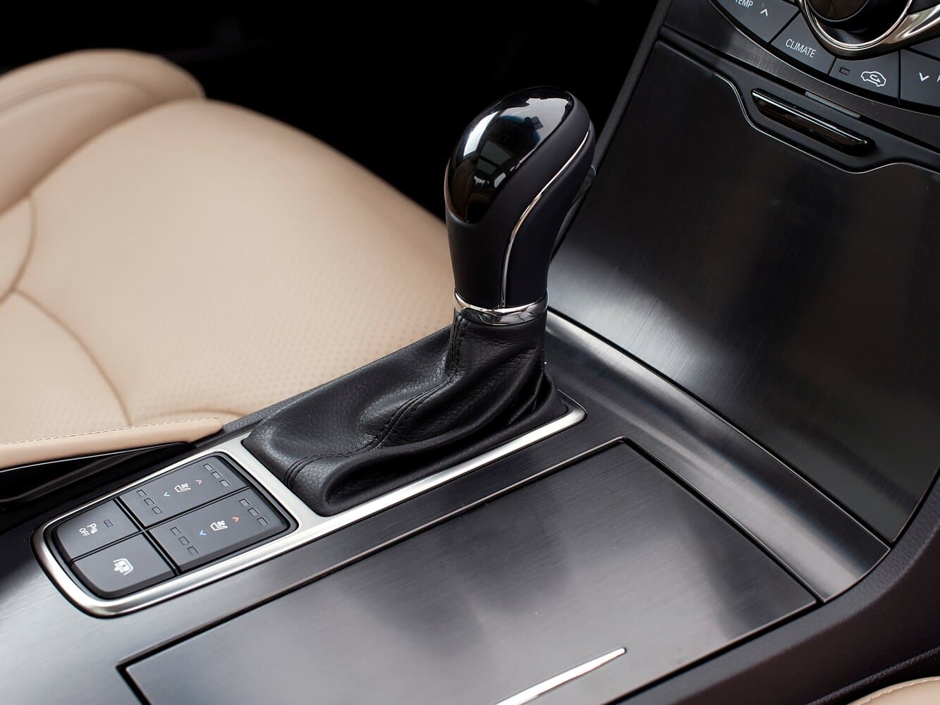 Hyundai Azera II Седан, фото 12
