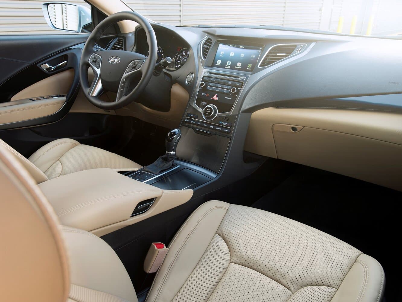 Hyundai Azera II Рестайлинг Седан, фото 7