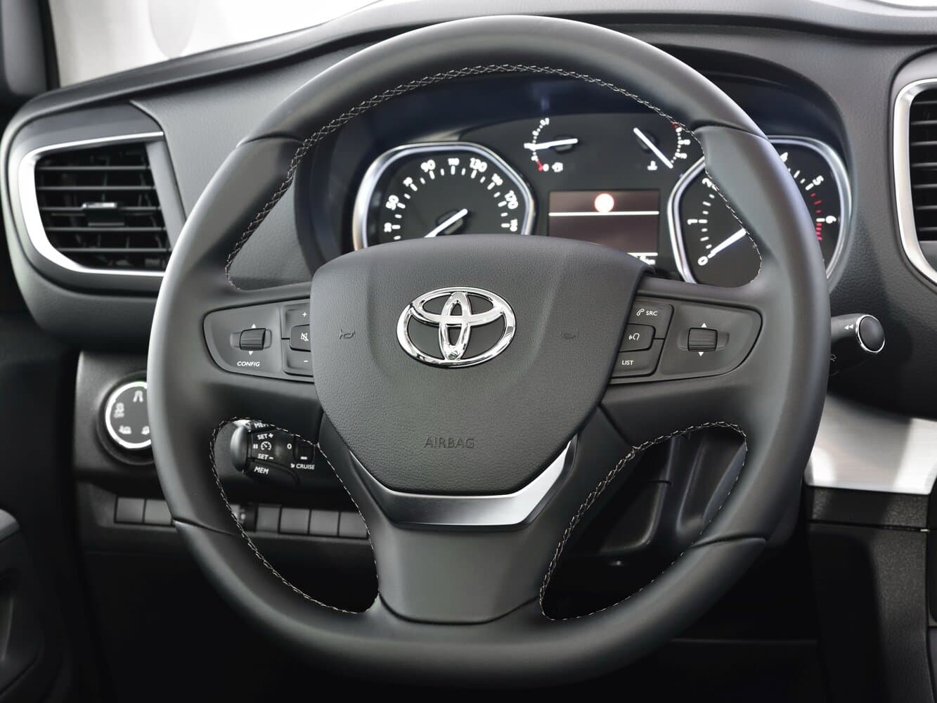 Toyota ProAce II Минивэн L1, фото 8