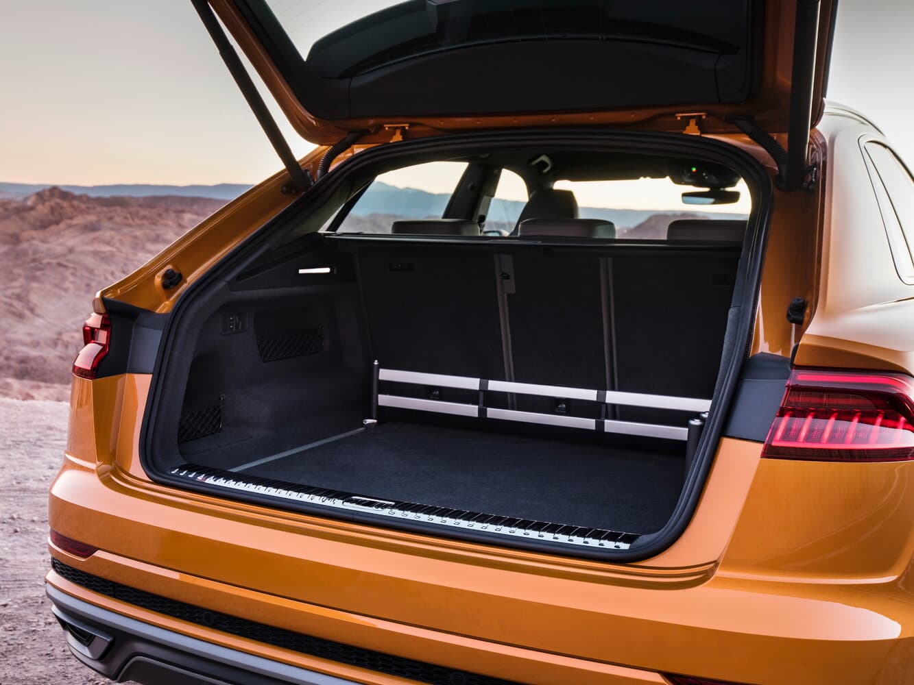Audi, Q8, I (4M), 2021, фото 11