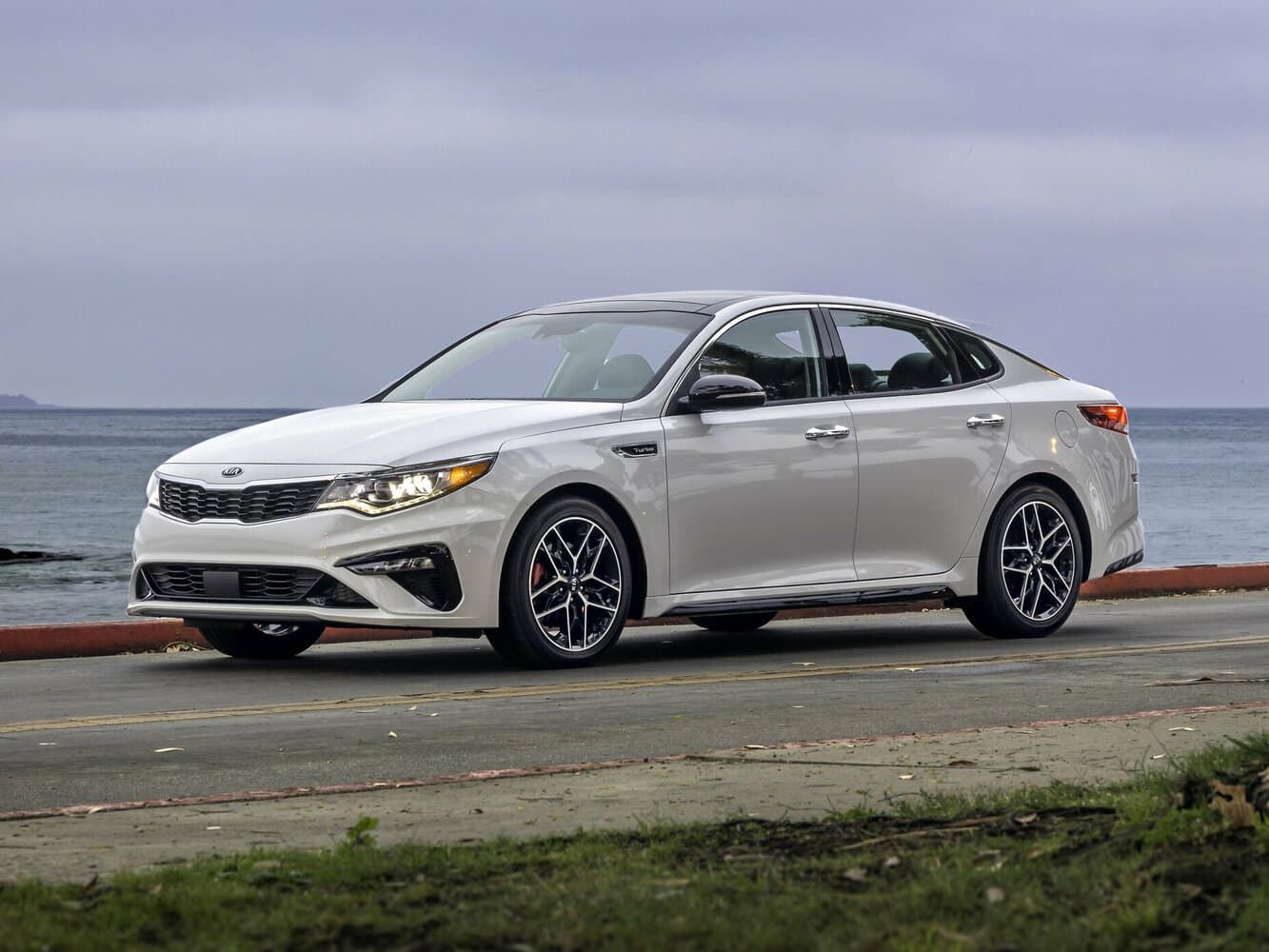 Фото Kia Optima
