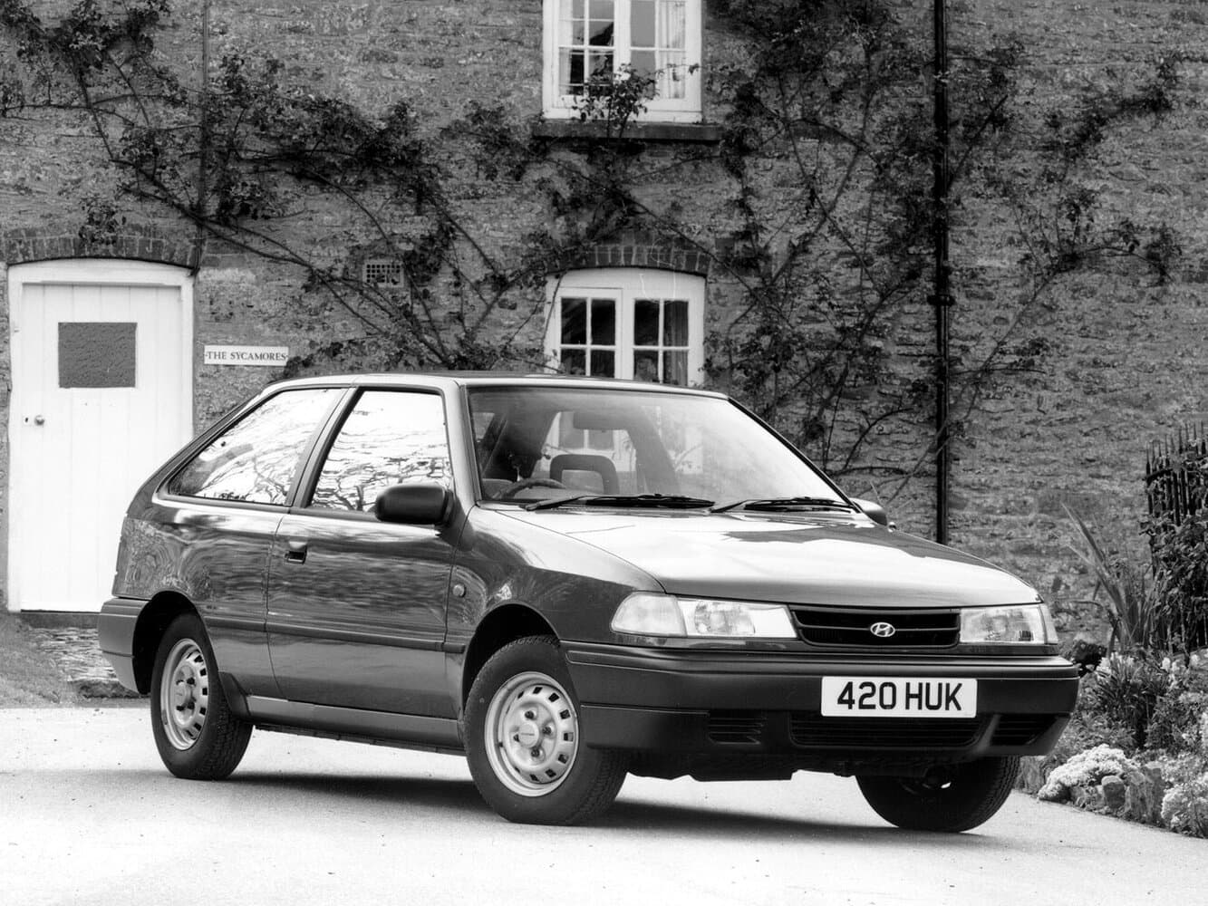 Hyundai Pony X2 Хэтчбек 3 дв., фото 1