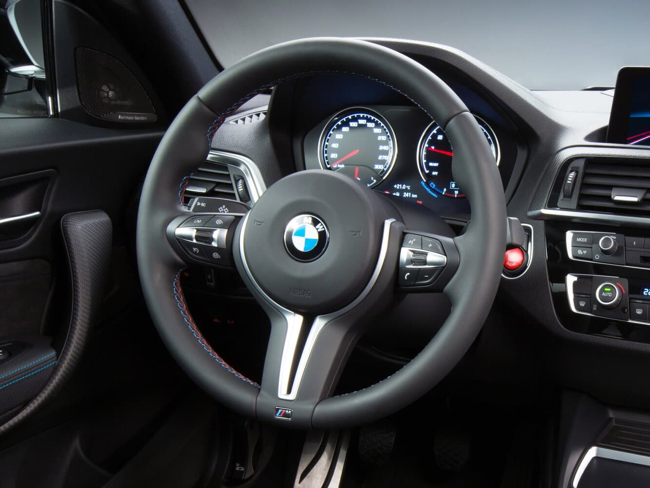 BMW M2 F87 Рестайлинг Купе, фото 9