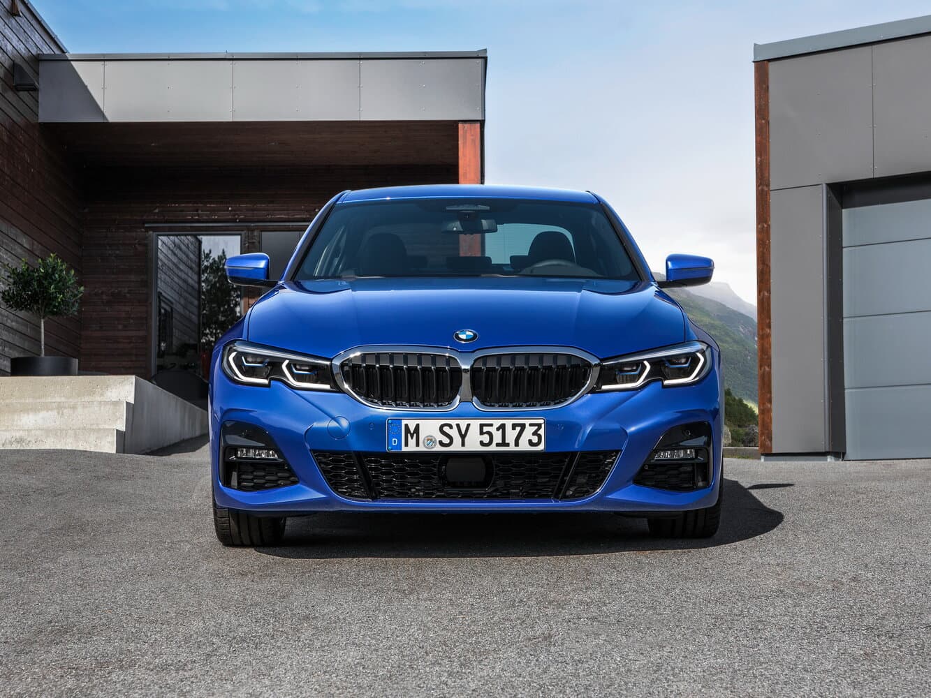 BMW 3 series VII (G2x) Седан, фото 3