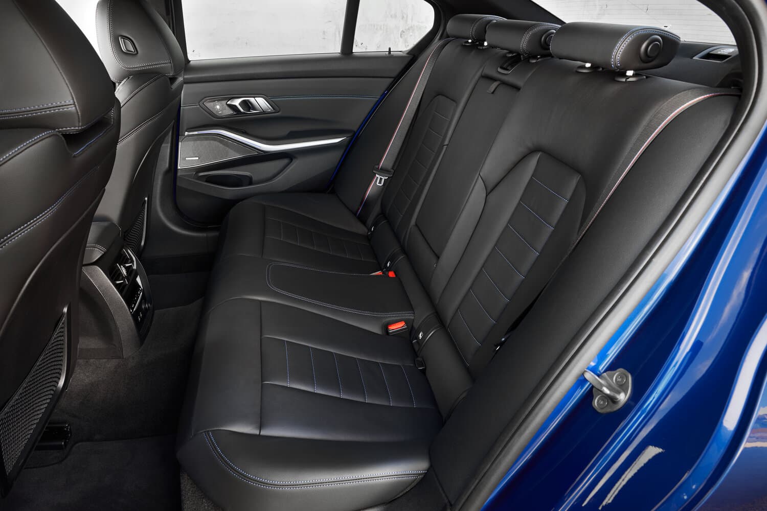 BMW 3 series VII (G2x) Седан, фото 11