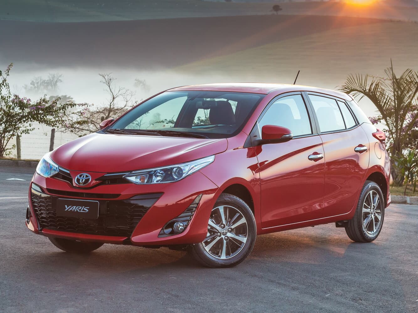 Toyota Yaris XP150 Рестайлинг Хэтчбек 5 дв.