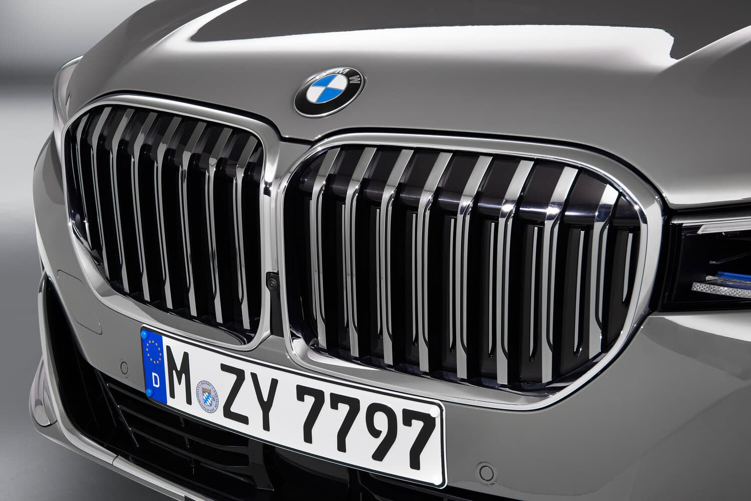 BMW 7 series VI (G11/G12) Рестайлинг Седан Long, фото 16