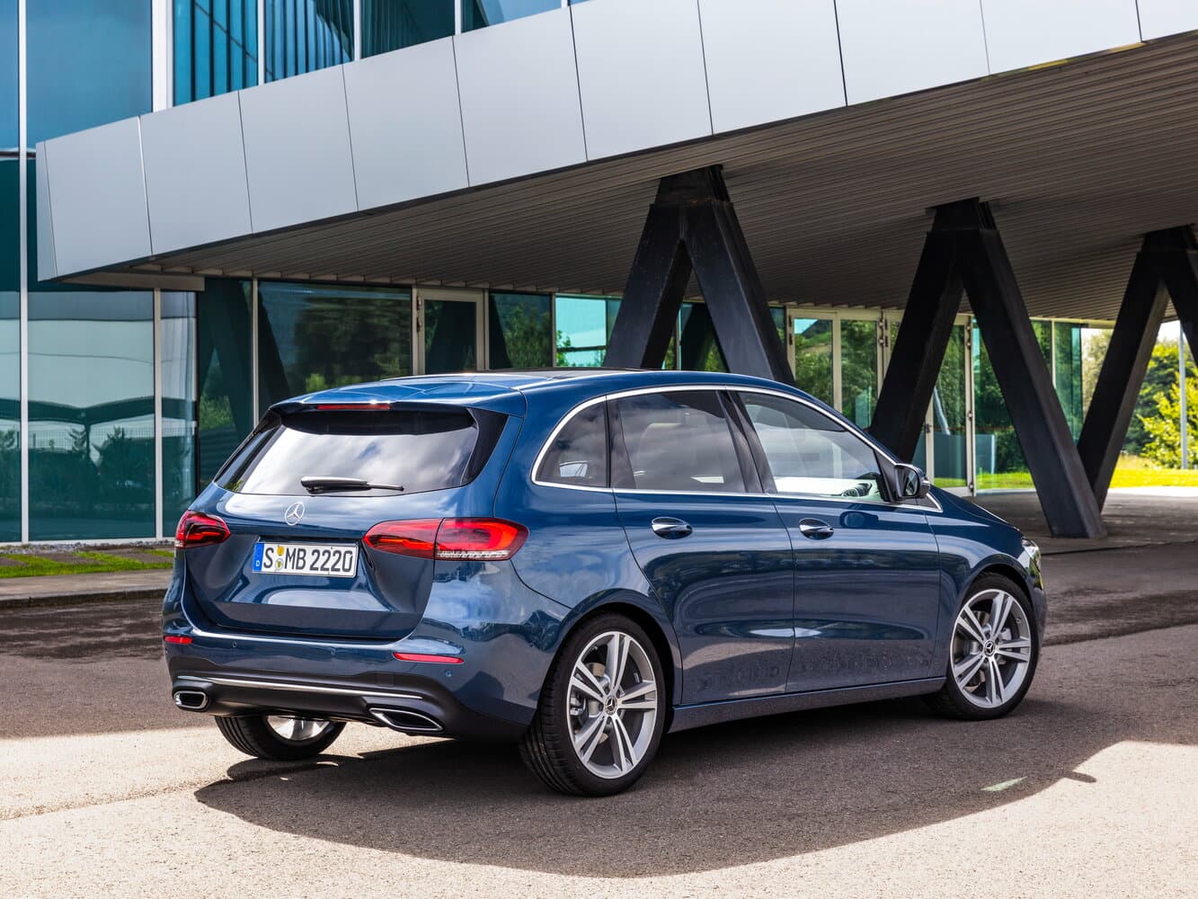 Mercedes-Benz B-Class III (W247) Хэтчбек 5 дв., фото 5
