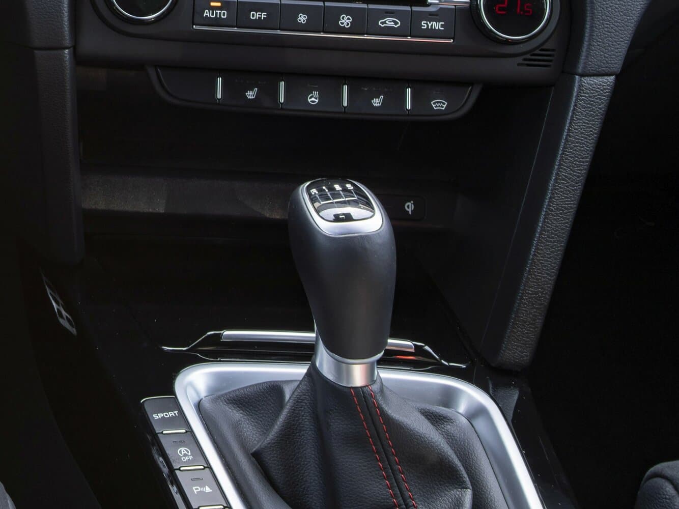 Kia Ceed GT II Хэтчбек 5 дв., фото 11