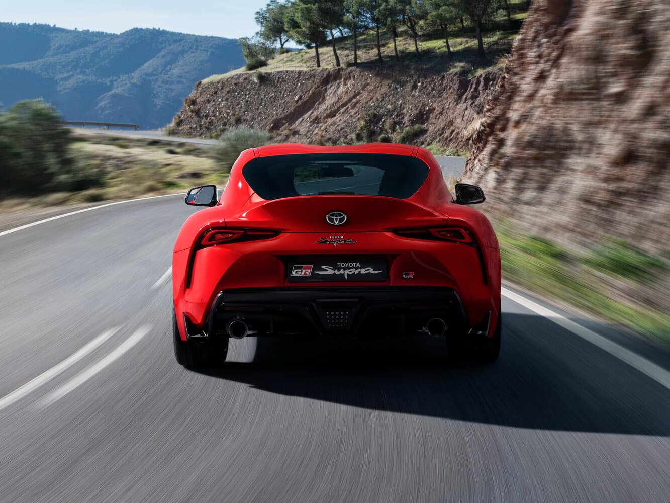 Toyota Supra V (A90) Купе, фото 4