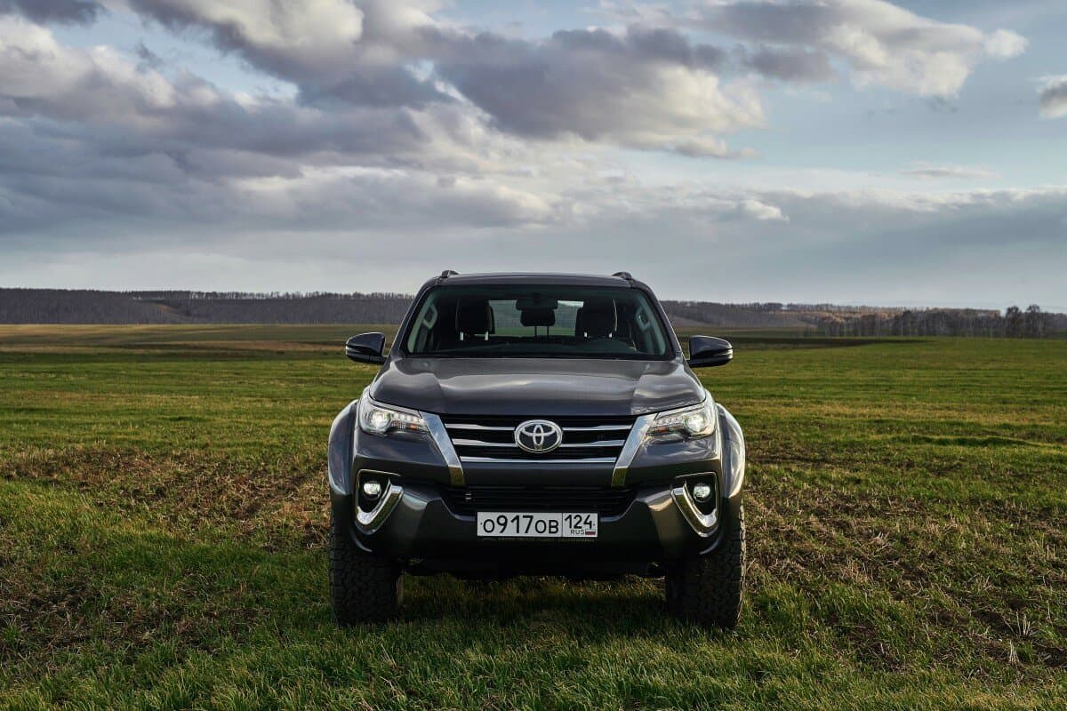 Toyota Fortuner II Внедорожник 5 дв. Arctic Trucks, фото 3