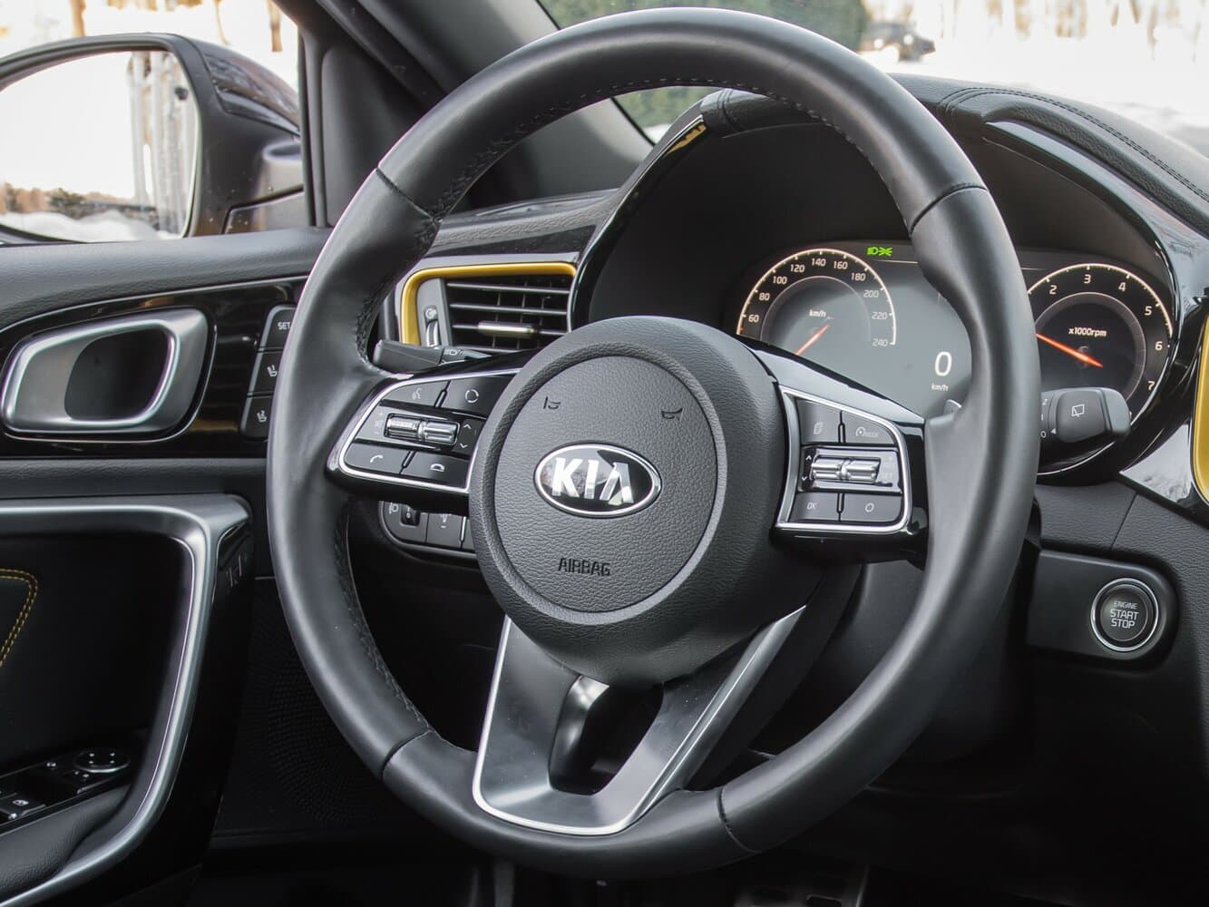 Kia XCeed I Хэтчбек 5 дв., фото 23