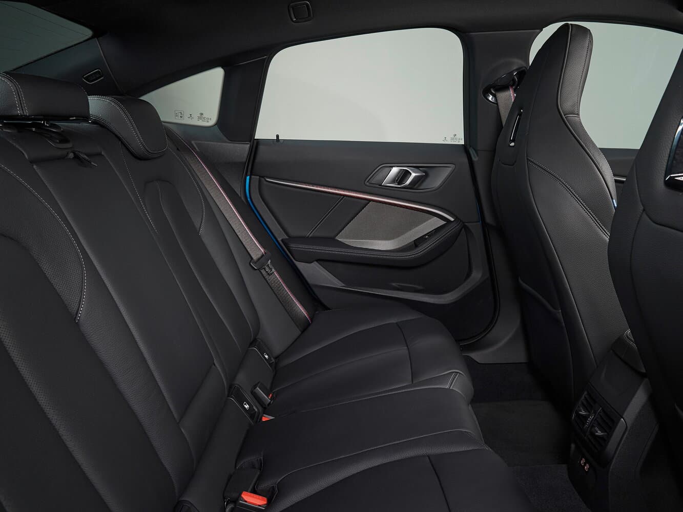 BMW 2 series F44 Седан Gran Coupe, фото 11