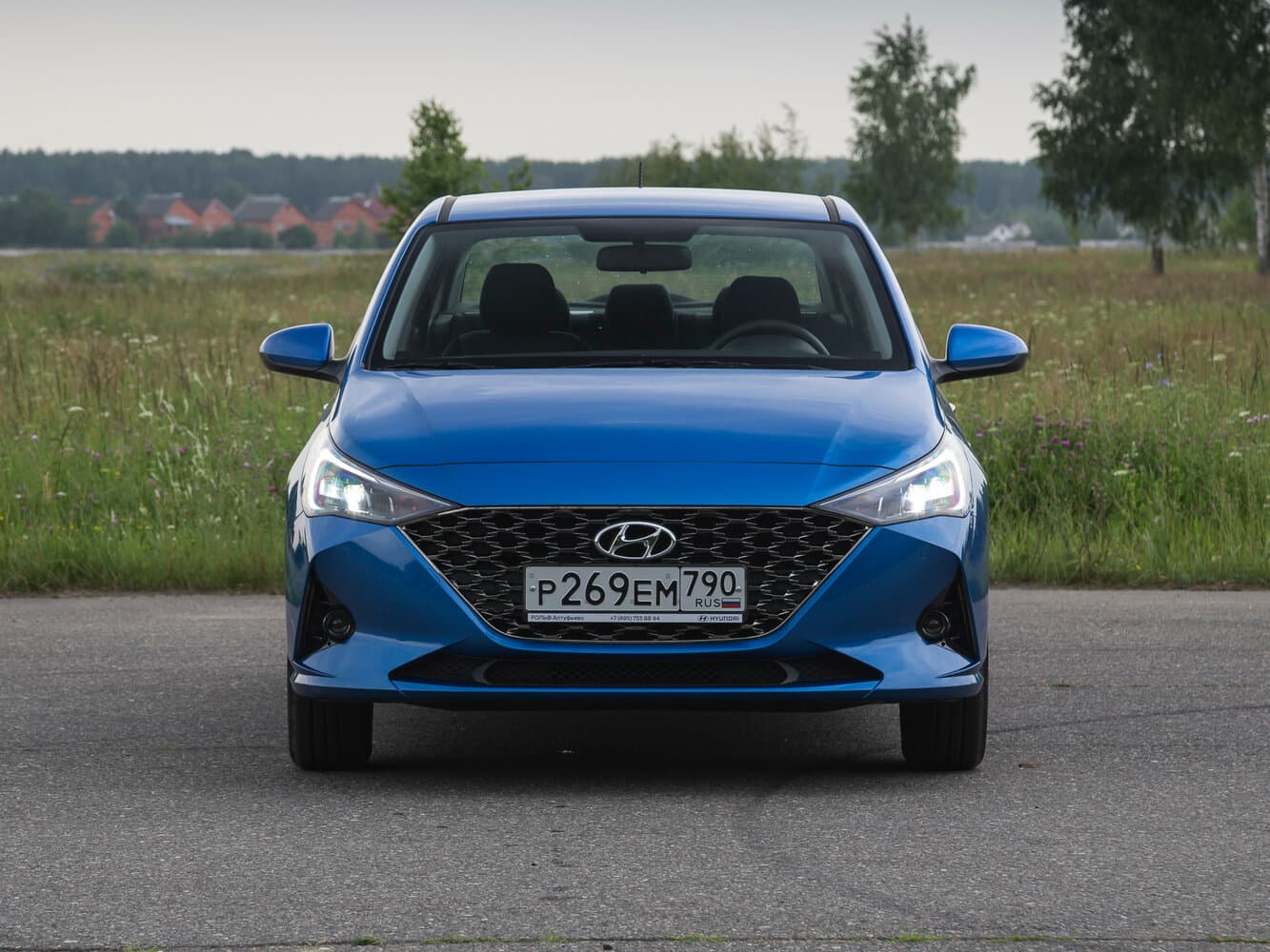Hyundai Solaris II Рестайлинг Седан, фото 18