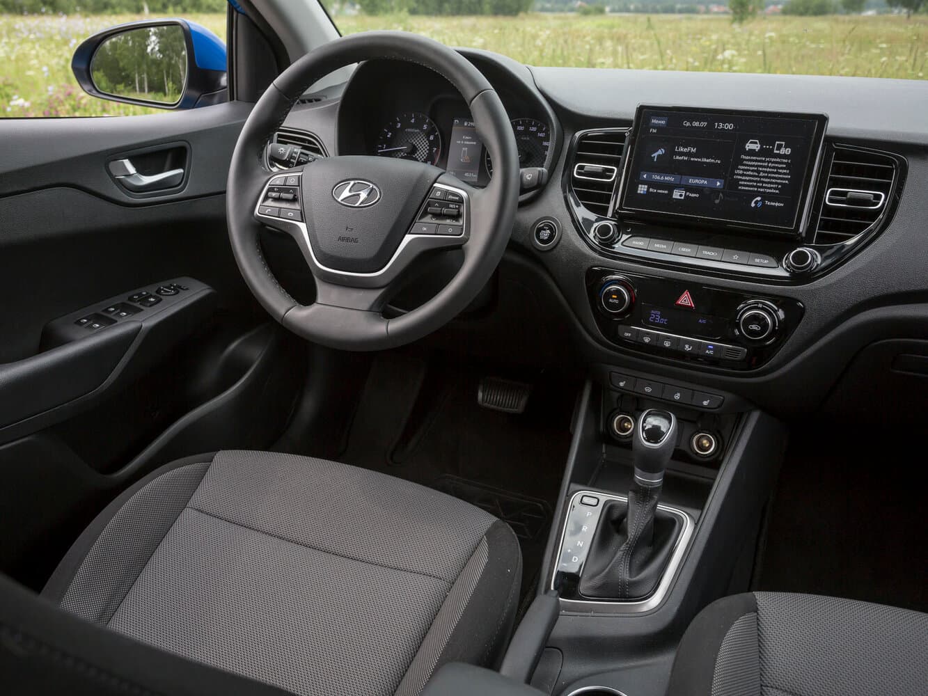 Hyundai Solaris II Рестайлинг Седан, фото 22