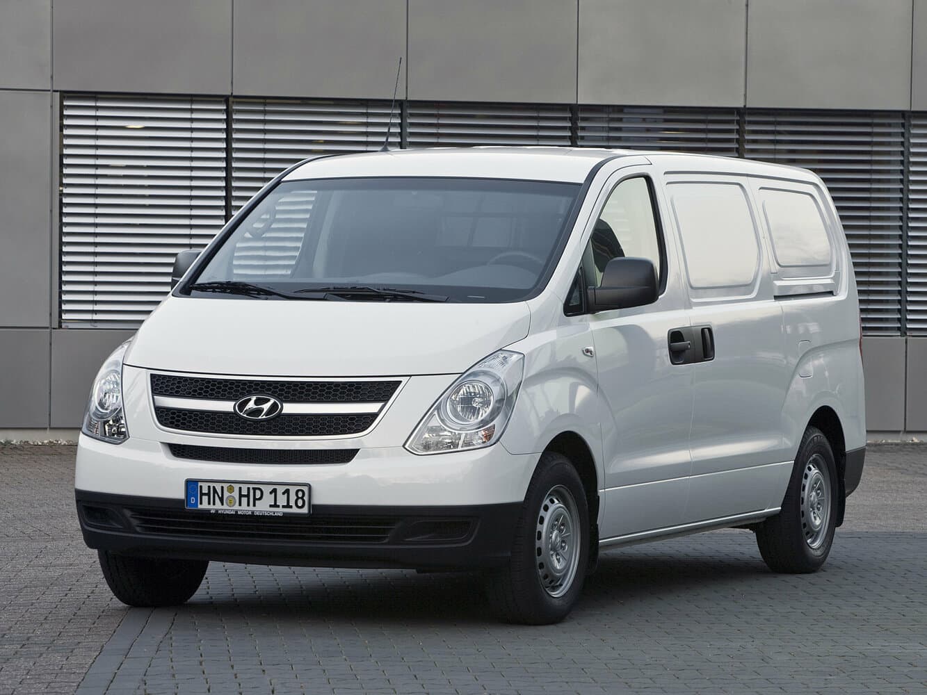 Hyundai Grand Starex I Фургон