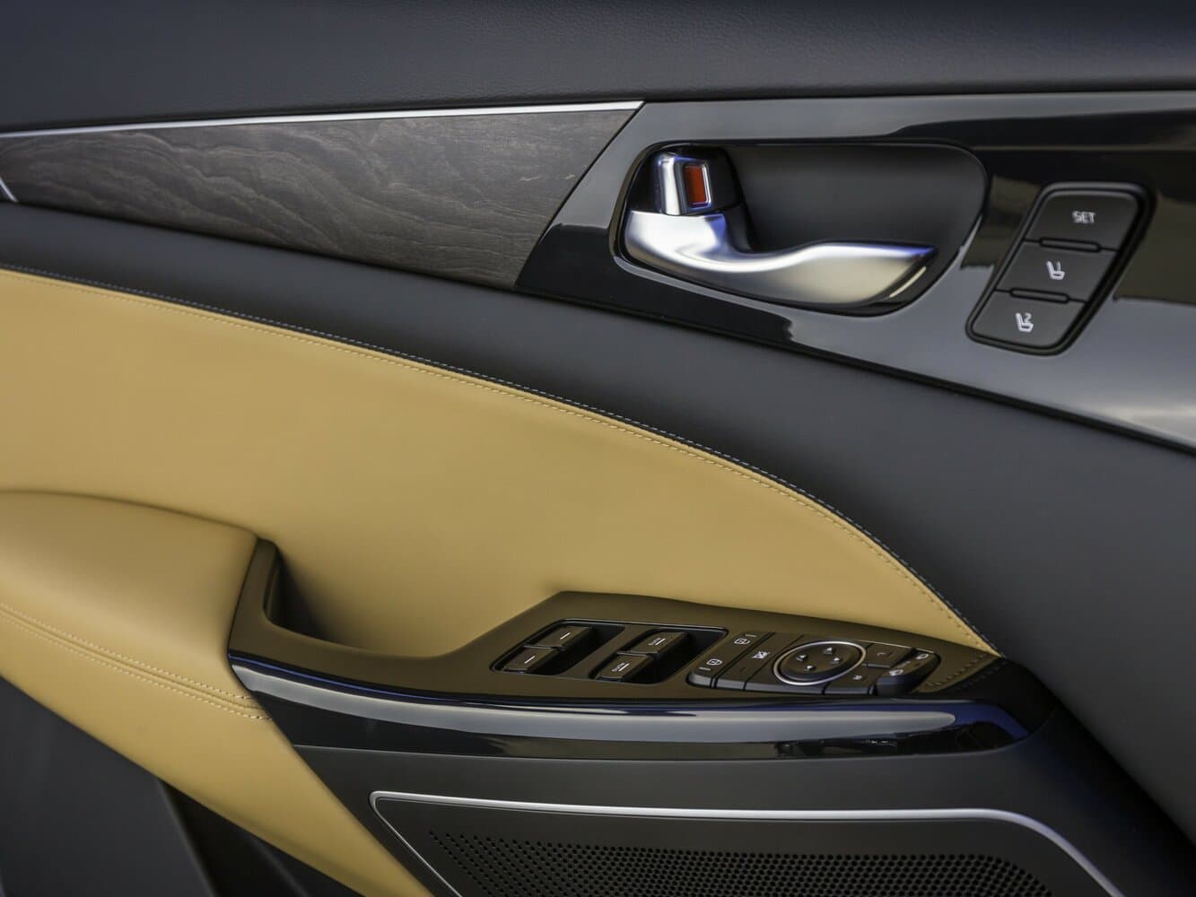 Kia Cadenza II Рестайлинг Седан, фото 7