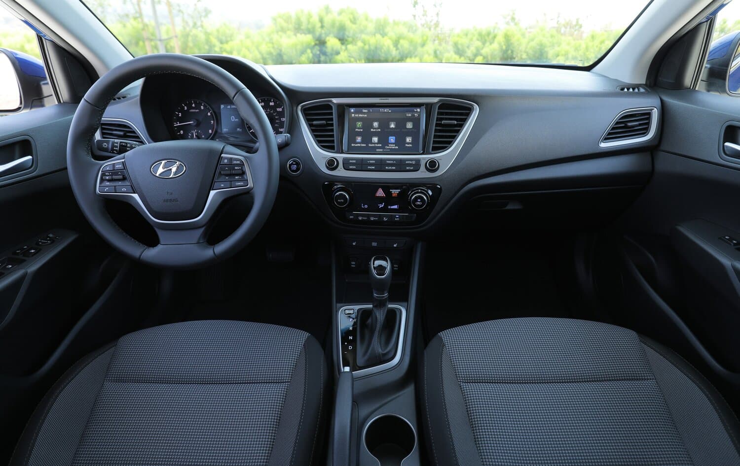 Hyundai Accent V Седан, фото 6