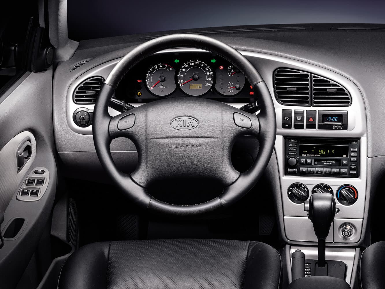 Kia Shuma II Седан, фото 3