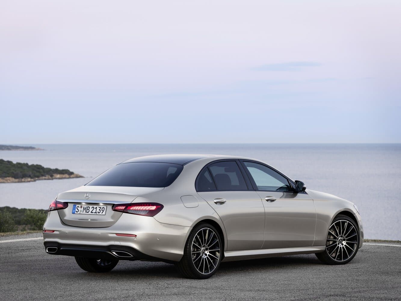 Mercedes-Benz E-Class V (W213, S213, C238) Рестайлинг Седан, фото 5