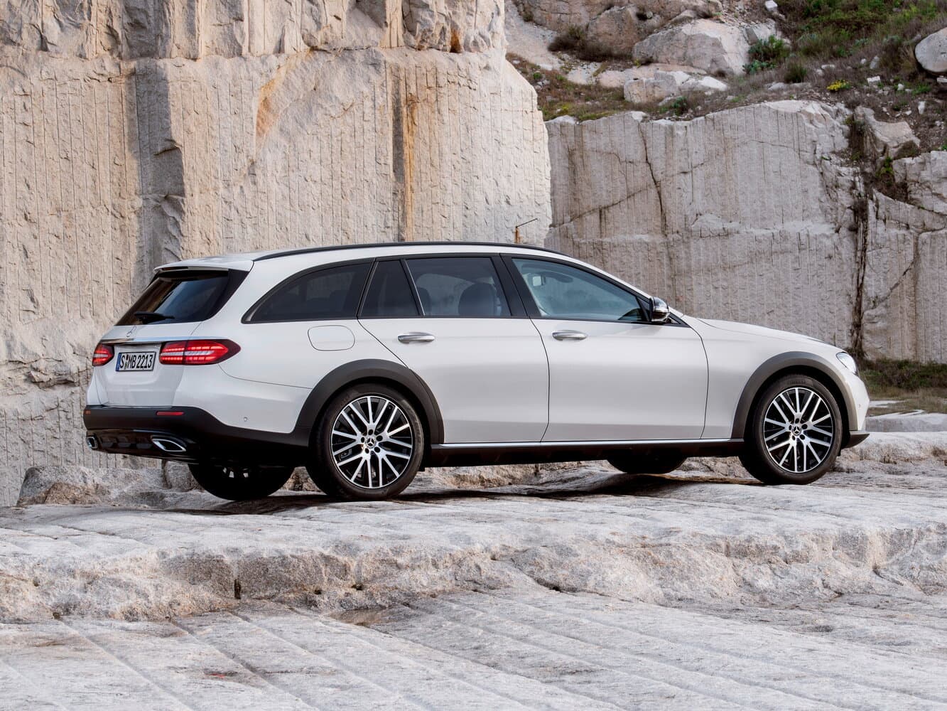 Mercedes-Benz E-Class V (W213, S213, C238) Рестайлинг Универсал 5 дв. All-Terrain, фото 5