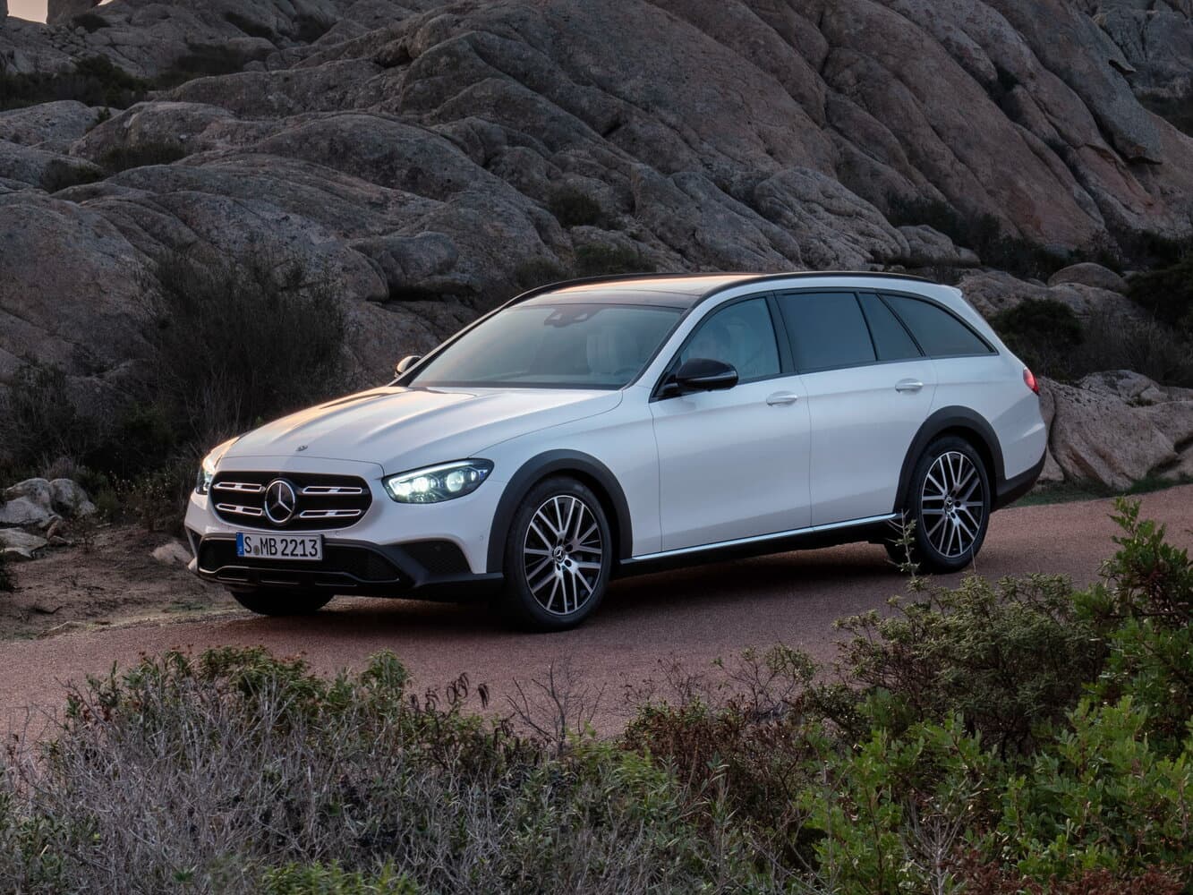 Mercedes-Benz E-Class V (W213, S213, C238) Рестайлинг Универсал 5 дв. All-Terrain