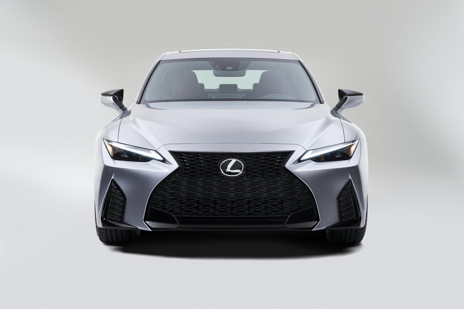 Lexus IS III Рестайлинг 2 Седан, фото 3