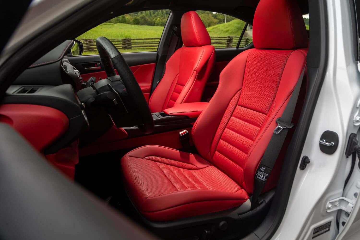 Lexus IS III Рестайлинг 2 Седан, фото 14