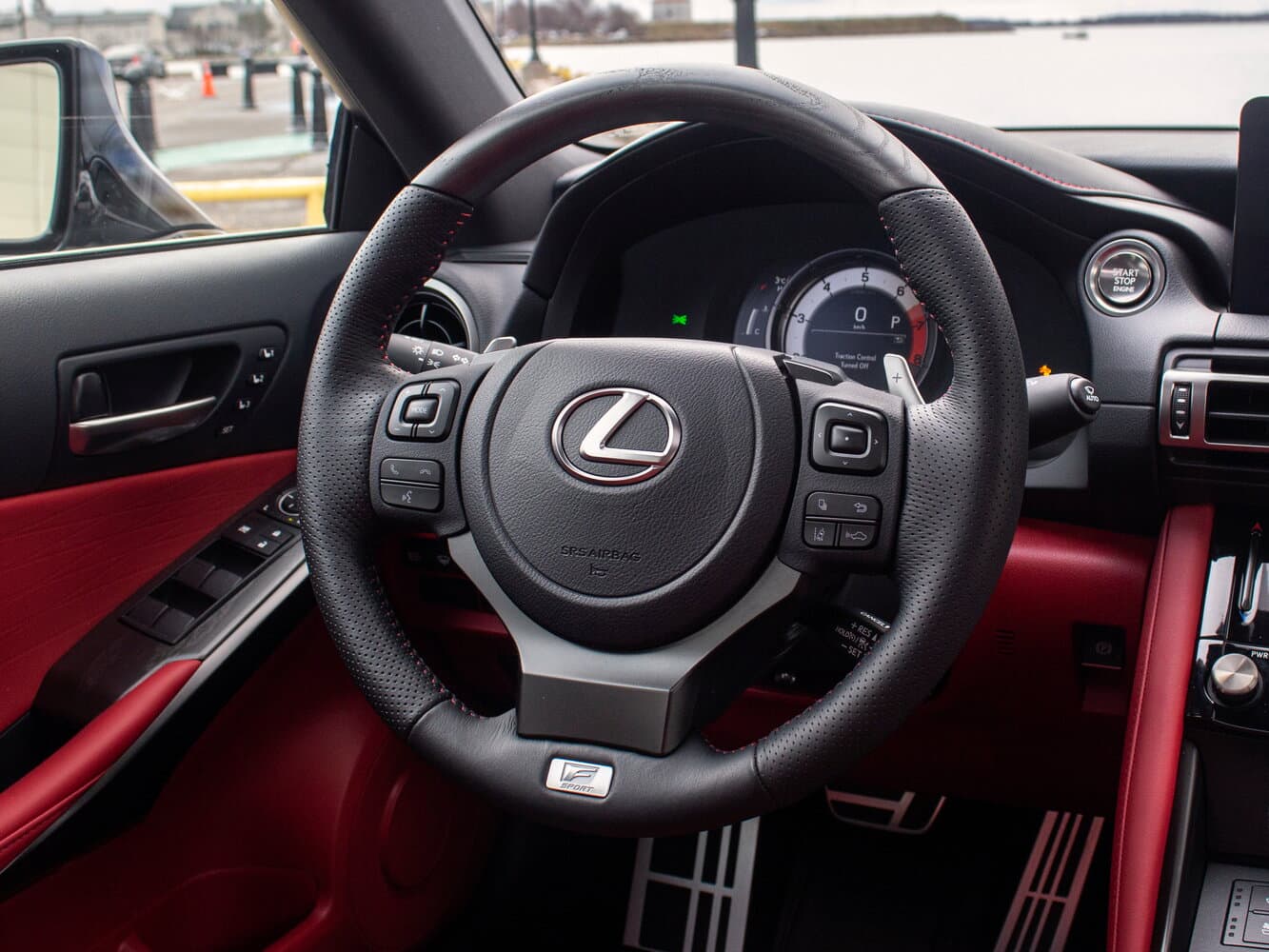 Lexus IS