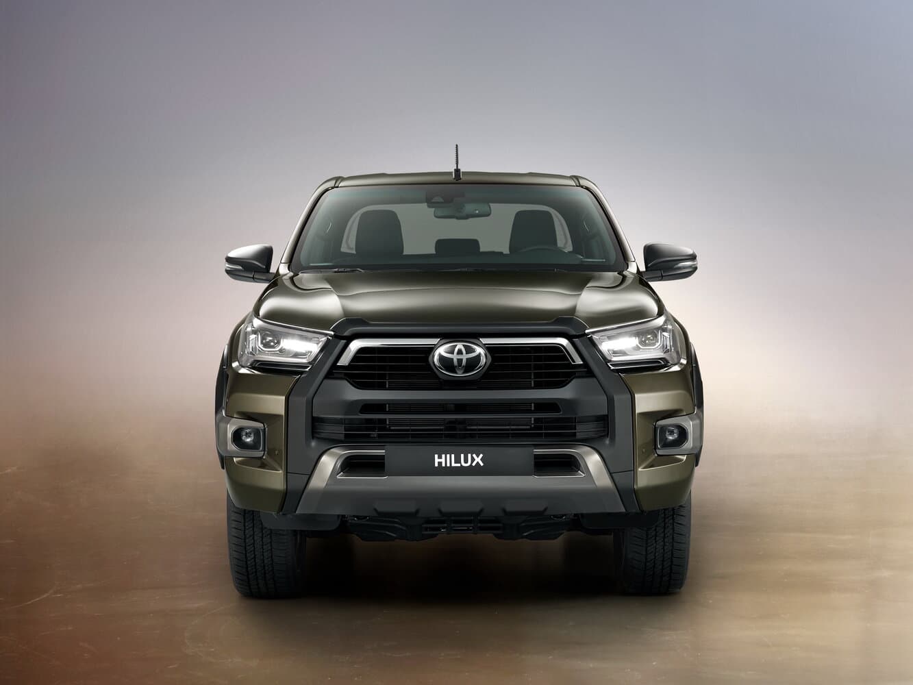 Toyota Hilux VIII Рестайлинг Пикап Двойная кабина, фото 3