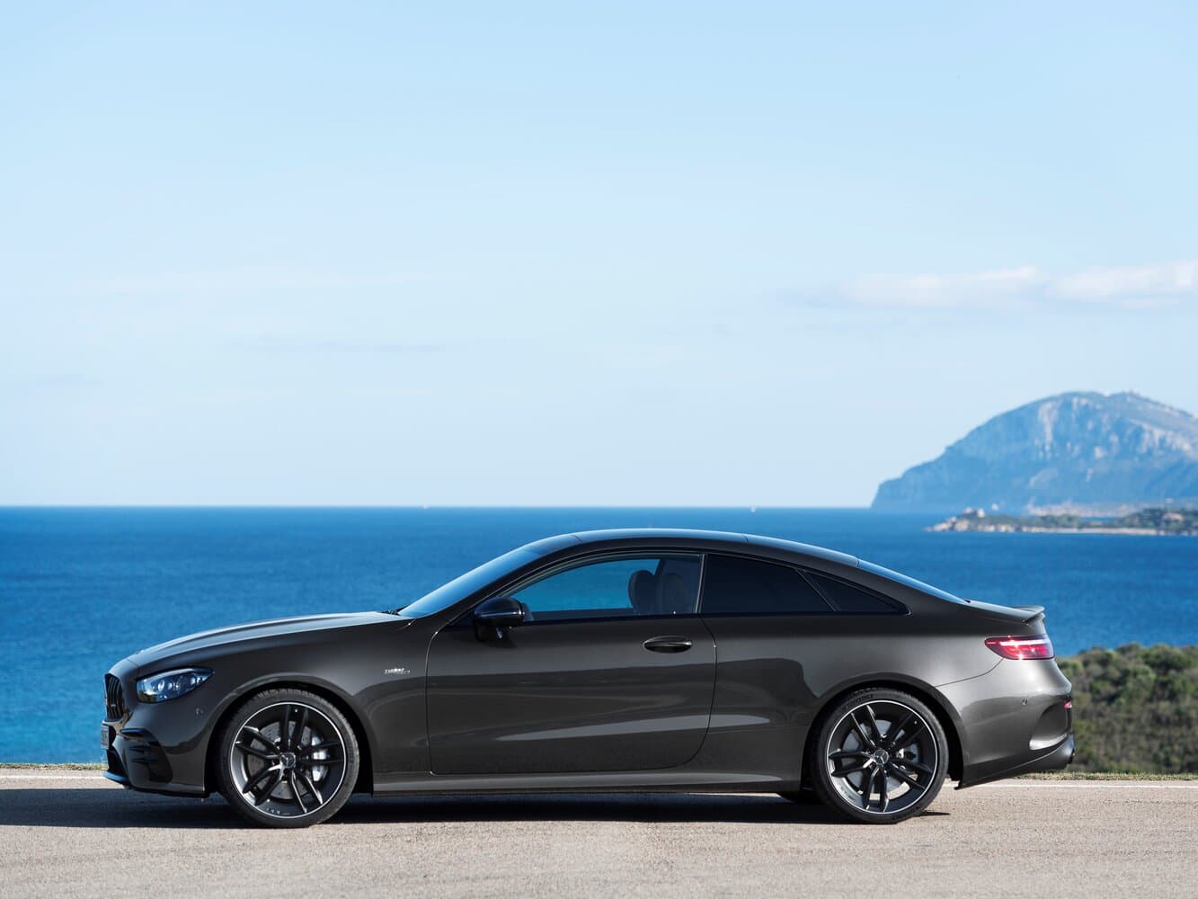 Mercedes-Benz E-Class AMG V (W213) Рестайлинг Купе, фото 2