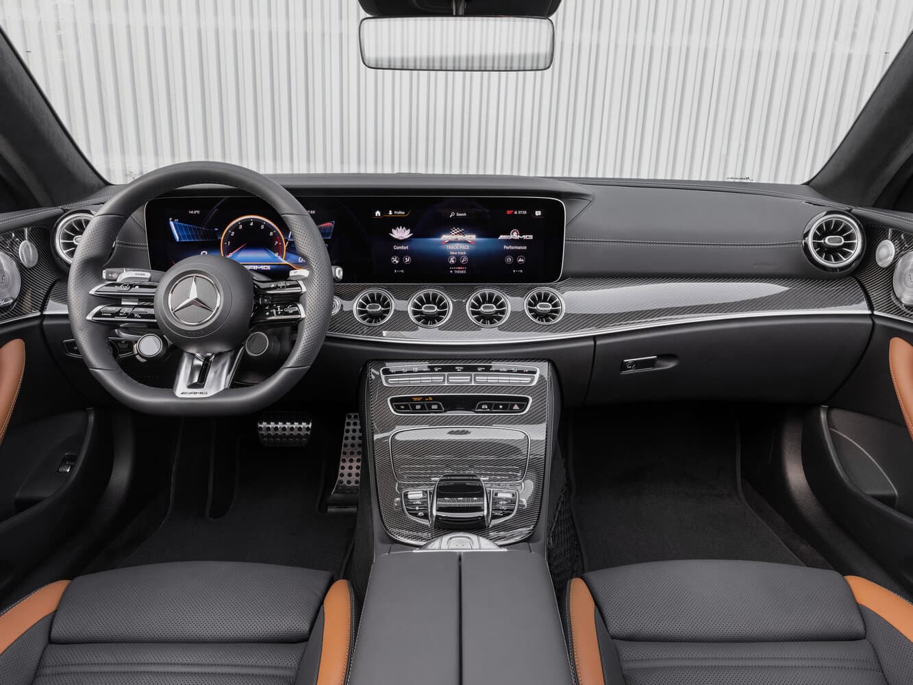 Mercedes-Benz E-Class AMG V (W213) Рестайлинг Кабриолет, фото 6