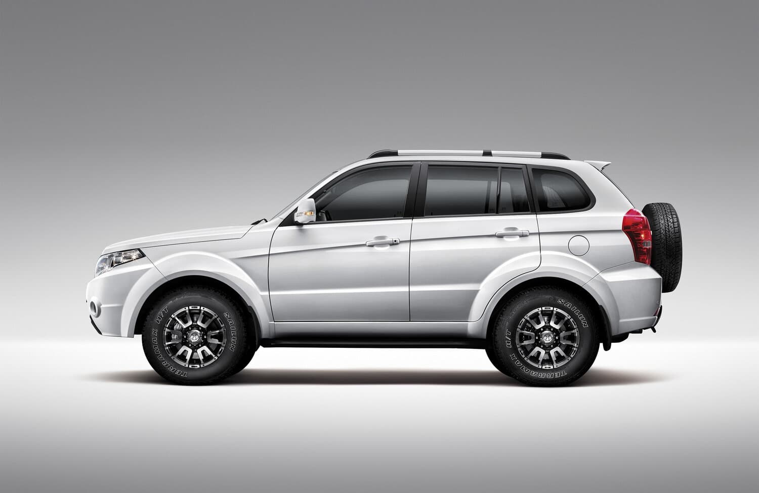 BAIC BJ2026  Внедорожник 5 дв., фото 2