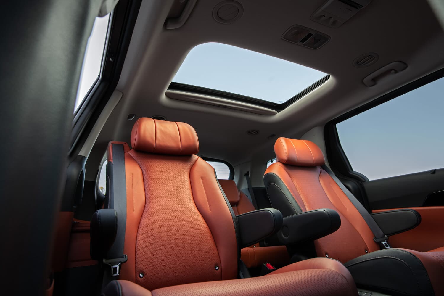 Kia Carnival IV Минивэн, фото 18