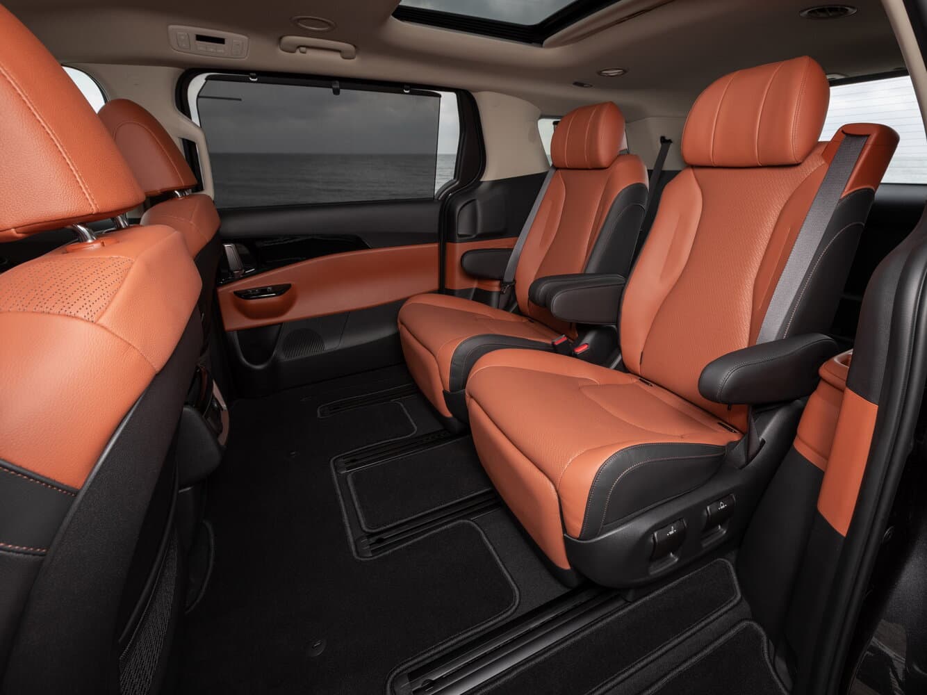 Kia Carnival IV Минивэн, фото 10