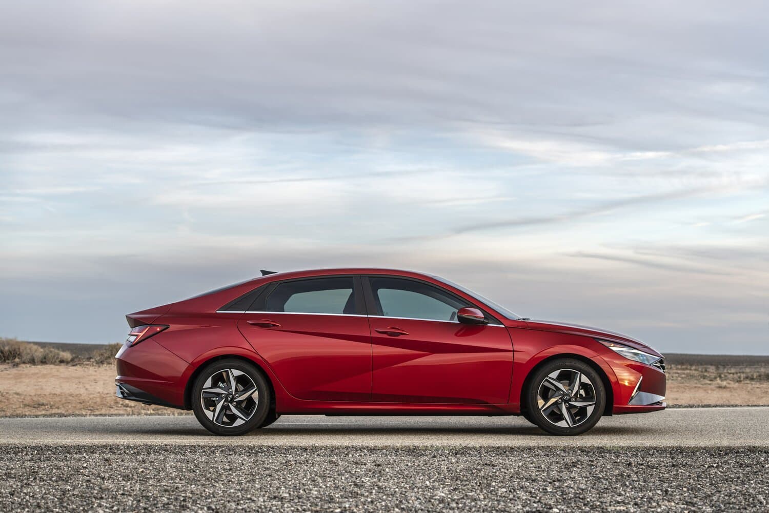Hyundai Elantra VII (CN7) Седан, фото 2