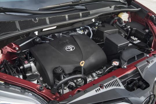 Toyota Sienna III Рестайлинг 2 Минивэн, фото 16