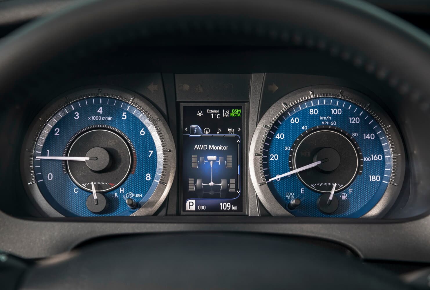 Toyota Sienna III Рестайлинг 2 Минивэн, фото 8