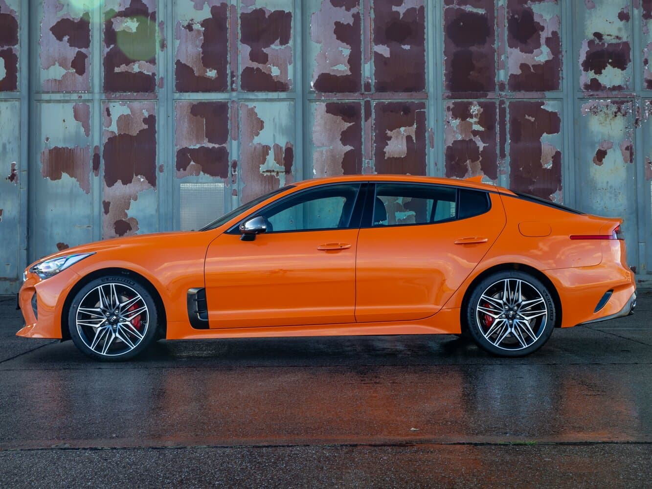 Kia Stinger I Рестайлинг Лифтбек, фото 2