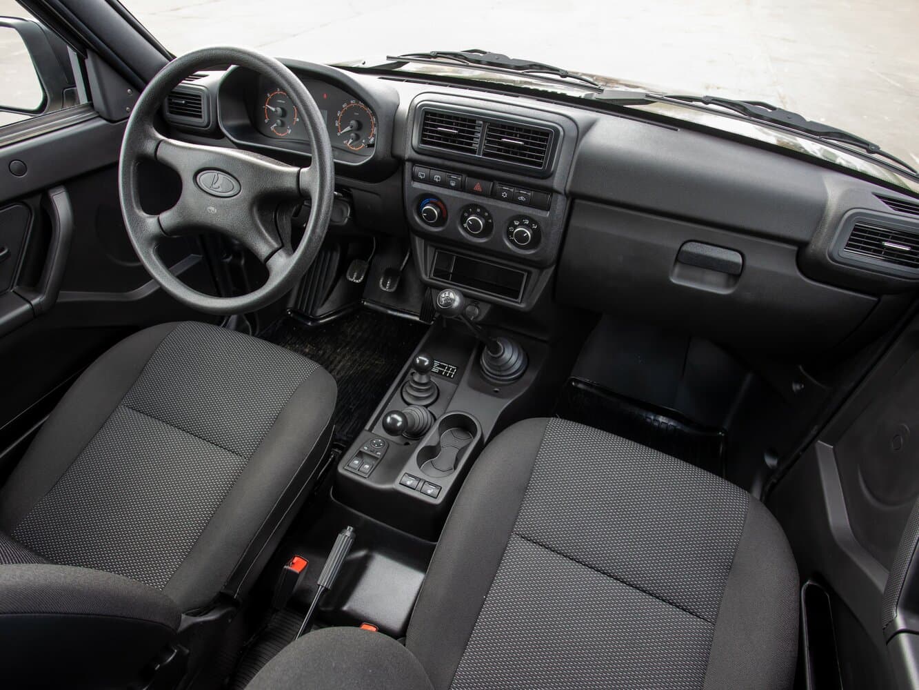 Lada (ВАЗ) Niva Legend  Внедорожник 3 дв., фото 13