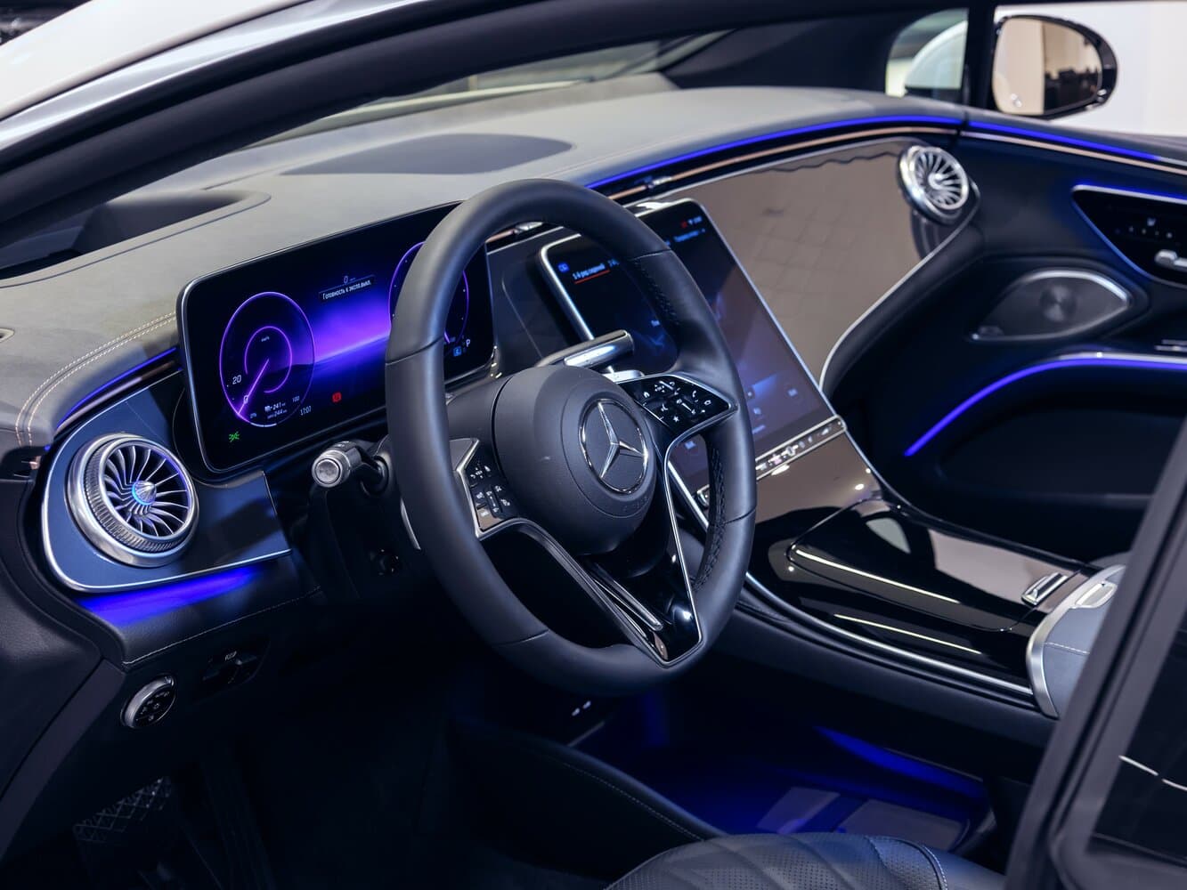 Mercedes-Benz EQS  Лифтбек, фото 29