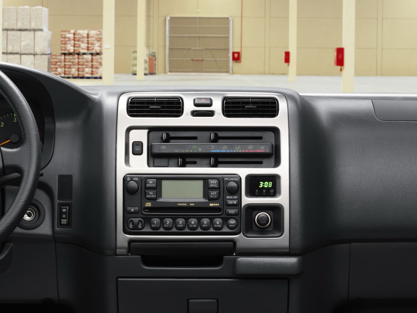 Toyota HiAce XH10 Рестайлинг Минивэн, фото 11