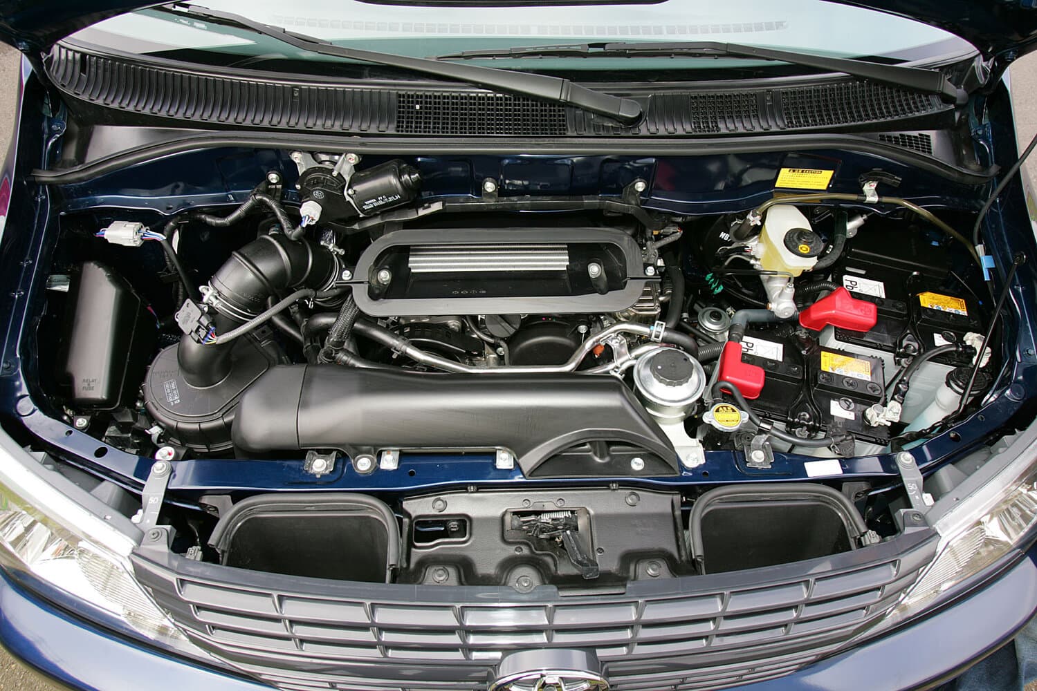 Toyota HiAce XH10 Рестайлинг Минивэн, фото 12
