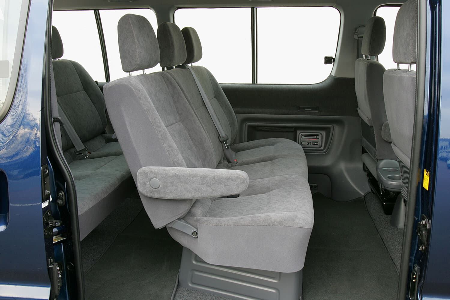 Toyota HiAce XH10 Рестайлинг Минивэн, фото 7