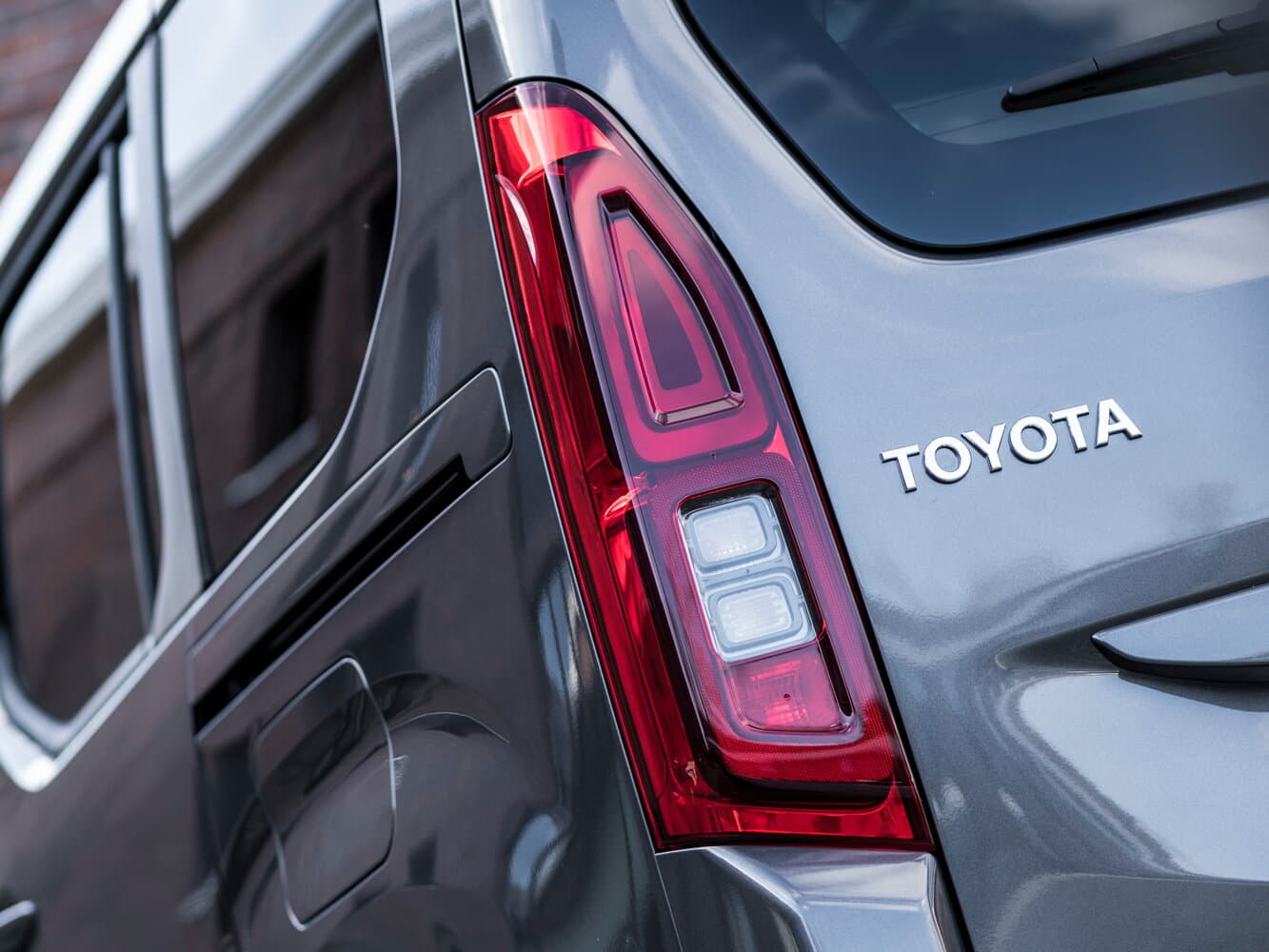 Toyota ProAce City I Компактвэн, фото 15