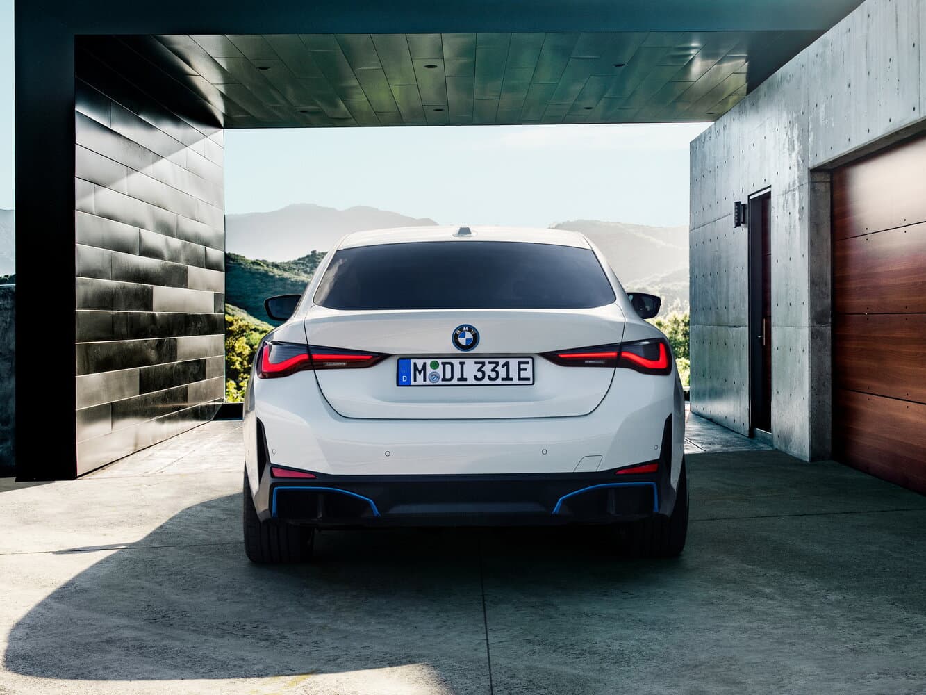 BMW i4 G26 Лифтбек, фото 4
