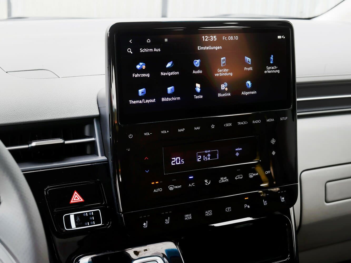 Hyundai Staria  Минивэн, фото 18