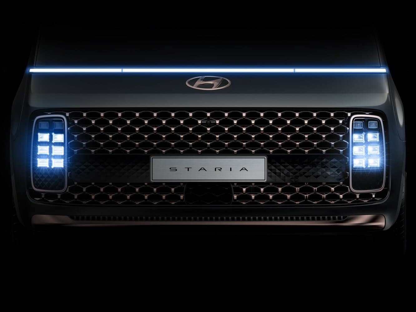 Hyundai Staria  Минивэн, фото 15